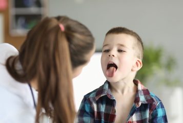 Tratamento-de-amigdalites-e-angina